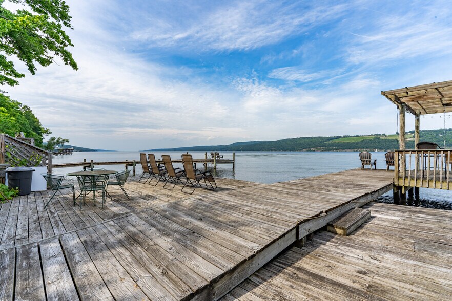 3305 County Road 30, Watkins Glen, NY à vendre - Photo de l’immeuble – Image 2 sur 4