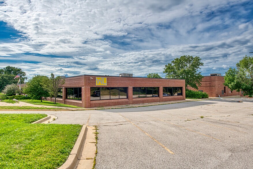 11200 W 93rd St, Overland Park, KS à louer - Photo principale – Image 1 sur 11