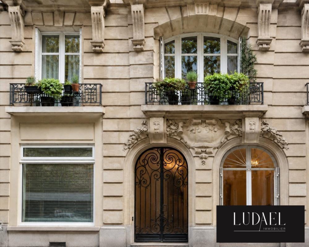 6 Rue Du Général De Castelnau, Paris à louer Photo de l’immeuble– Image 1 sur 10