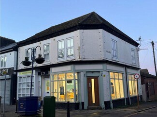 Plus de détails pour 121-121A High St, Rushden - Local commercial à vendre