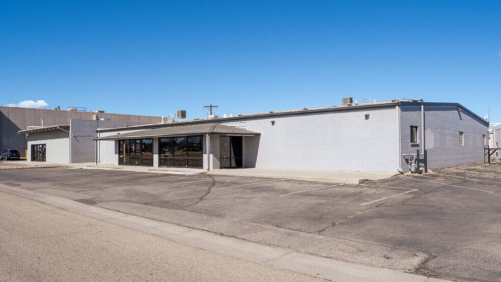655 Frontage Rd, Longmont, CO à louer - Photo de l’immeuble – Image 2 sur 3