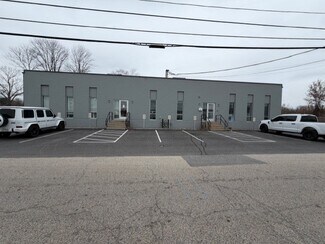 Plus de détails pour 41 Ford Ln, Warwick, RI - Industriel/Logistique à vendre