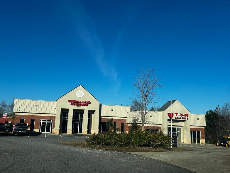 5695 Hwy 400, Cumming, GA à vendre - Photo de l’immeuble – Image 2 sur 18