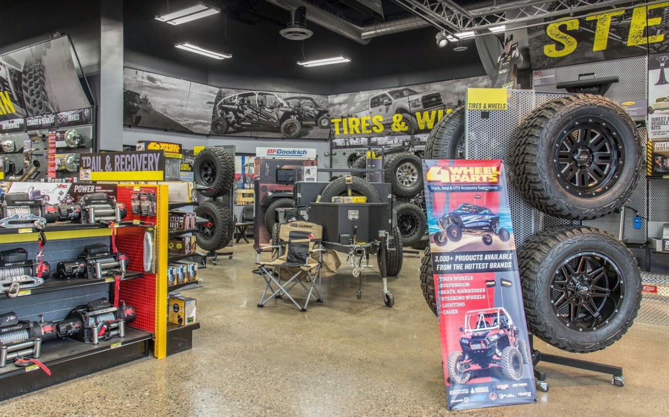 6771 N Boone Ave, Minneapolis, MN à louer Photo de l’immeuble– Image 1 sur 9