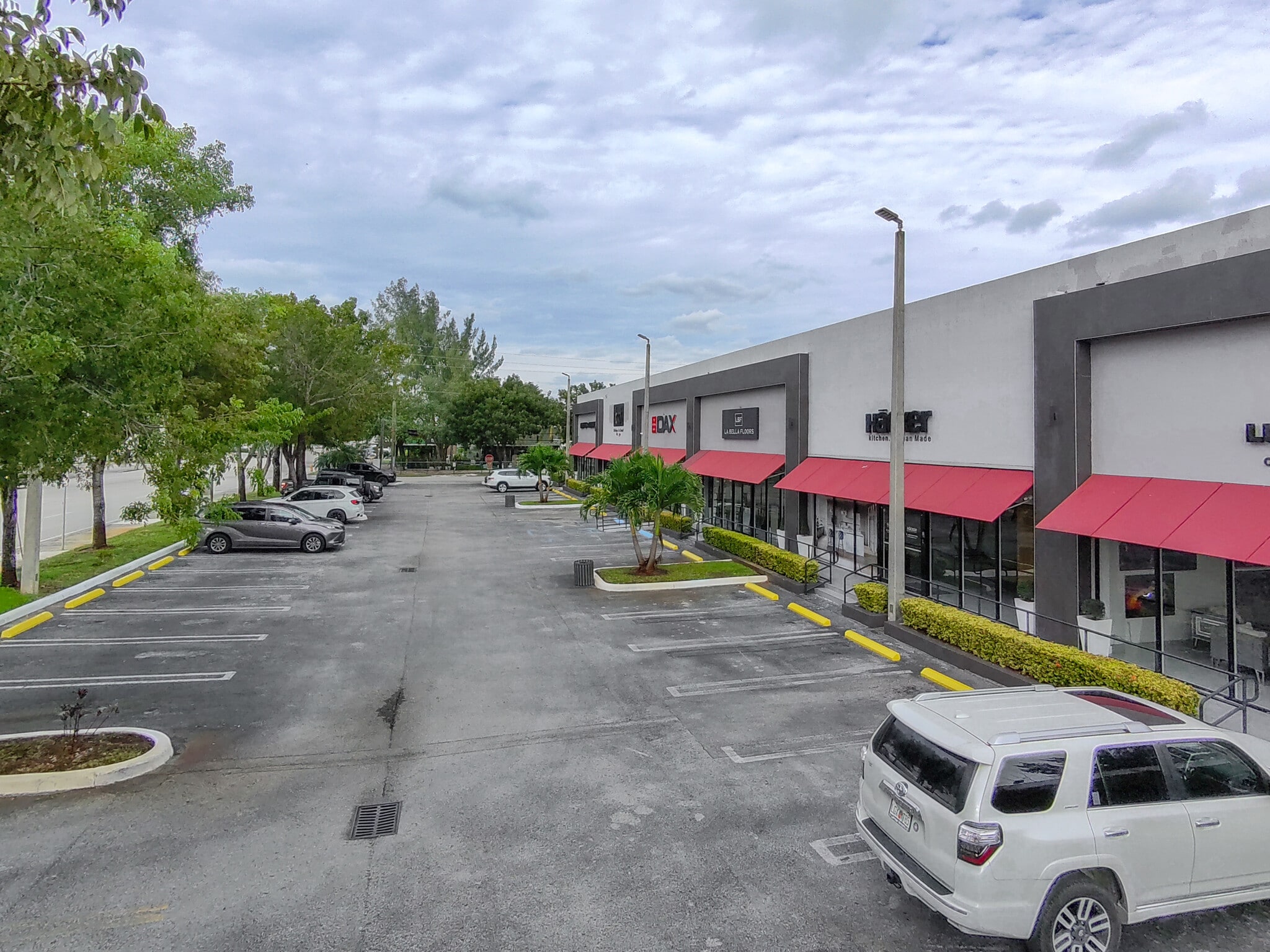 7850 NW 32nd St, Doral, FL à louer Photo intérieure– Image 1 sur 1