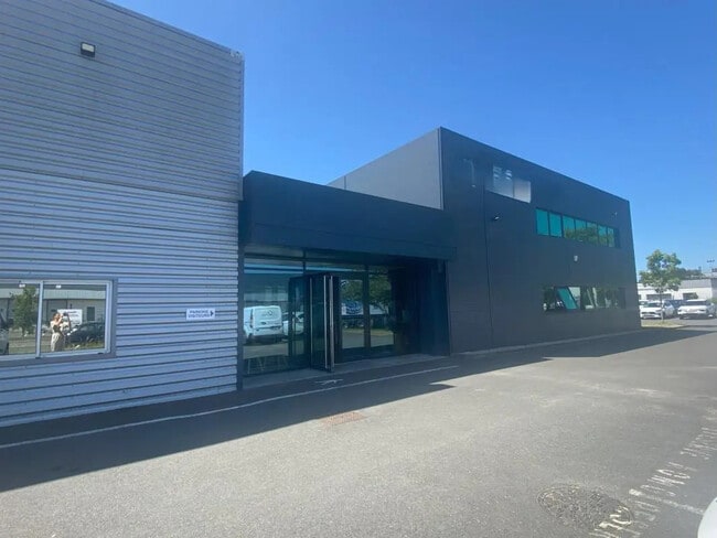 Plus de détails pour Industriel/Logistique à vendre