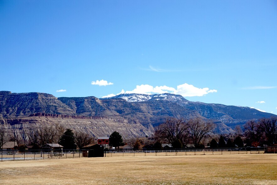 602 Elberta ave, Palisade, CO à vendre - Photo de l’immeuble – Image 2 sur 10