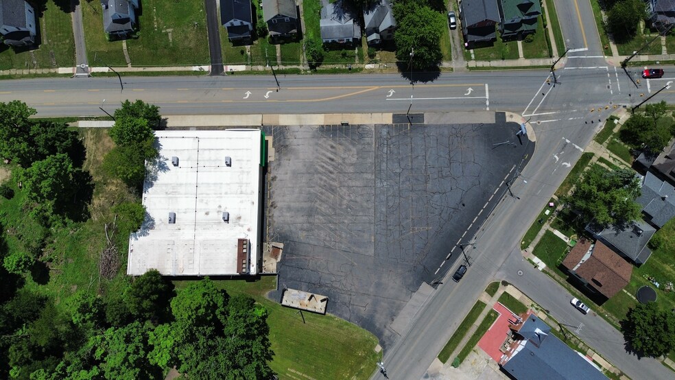 600 S Springmill St, Mansfield, OH à louer - Photo de l’immeuble – Image 2 sur 3