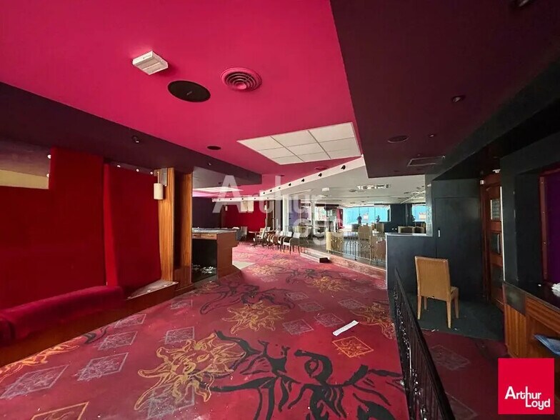 Local commercial dans Blois à louer - Photo de l’immeuble – Image 3 sur 3