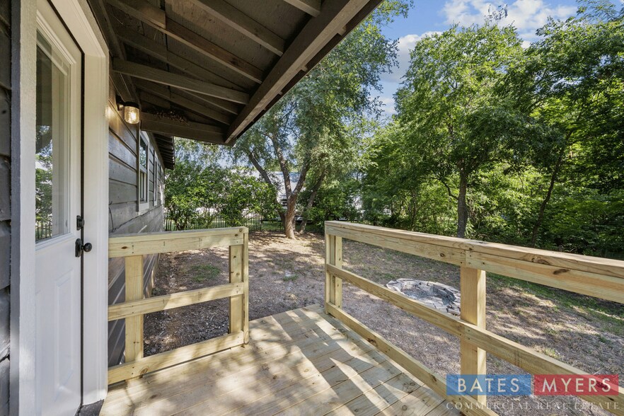 656 Sardis St, Midlothian, TX à vendre - Photo de l’immeuble – Image 3 sur 24