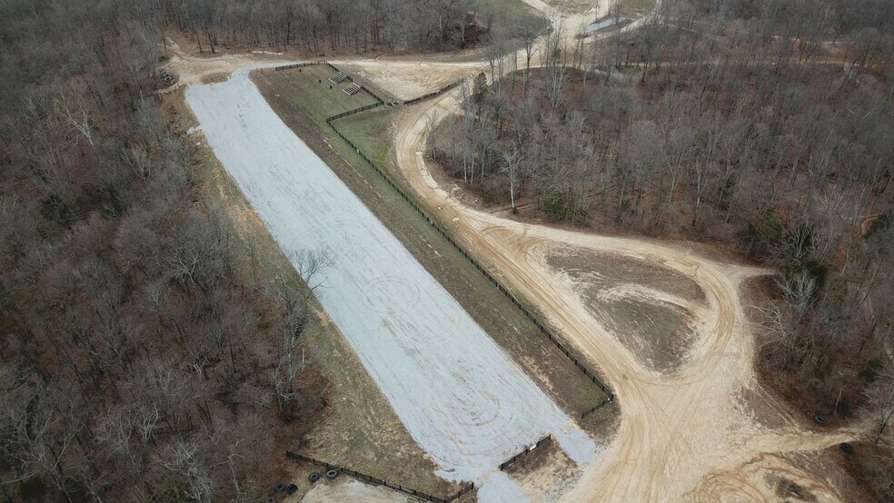 93 Buck Run Rd, Bedford, KY à vendre - Photo de l’immeuble – Image 3 sur 45