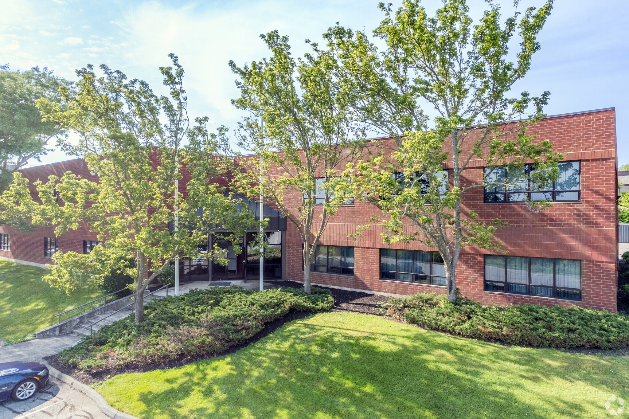 300 High Point Ave, Portsmouth, RI à louer Photo principale– Image 1 sur 9