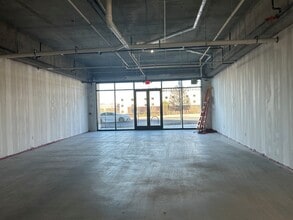 788 W Marietta St NW, Atlanta, GA à louer Photo intérieure– Image 2 sur 2