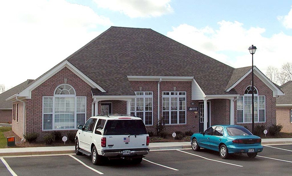 2775 Cruse Rd, Lawrenceville, GA à vendre - Photo de l’immeuble – Image 2 sur 17