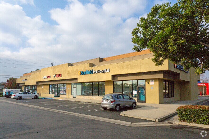 5905-5995 E Spring St, Long Beach, CA à louer - Photo principale – Image 1 sur 2