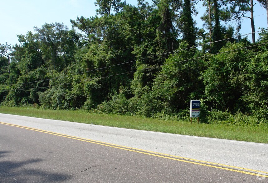 Broward Rd, Jacksonville, FL à vendre - Photo principale – Image 1 sur 5