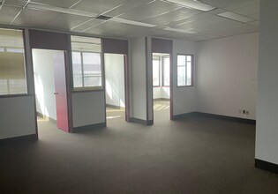 1315 Finch Ave W, Toronto, ON à louer Photo intérieure– Image 1 sur 4