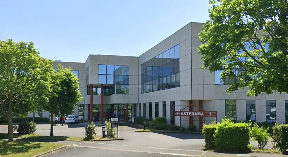 Local commercial dans Chasseneuil-du-Poitou à louer - Photo de l’immeuble – Image 1 sur 3