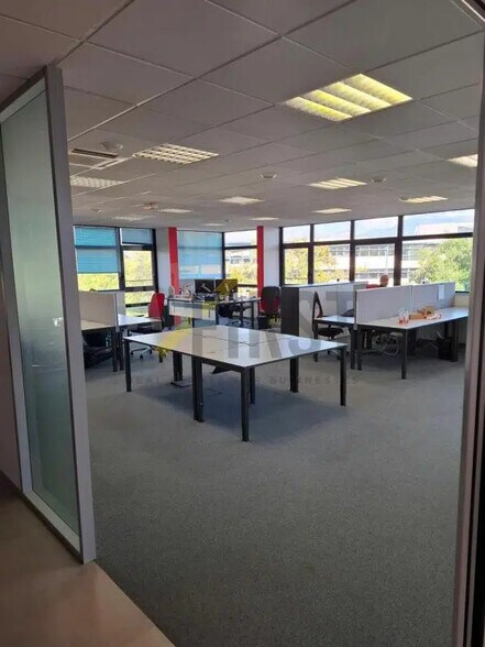 Bureau dans BIOT à louer - Photo intérieure – Image 2 sur 7