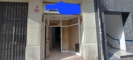 Local commercial dans Barcelone, Barcelona à louer Photo de l’immeuble– Image 1 sur 15