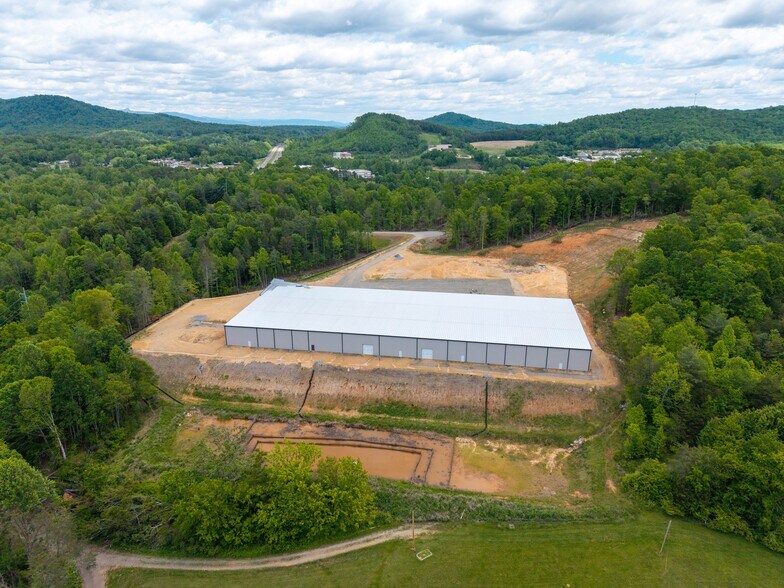 0 College Dr, Marion, NC à louer - Aérien – Image 3 sur 3