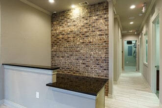 16826 N Eldridge Pky, Tomball, TX à louer Photo intérieure– Image 2 sur 24