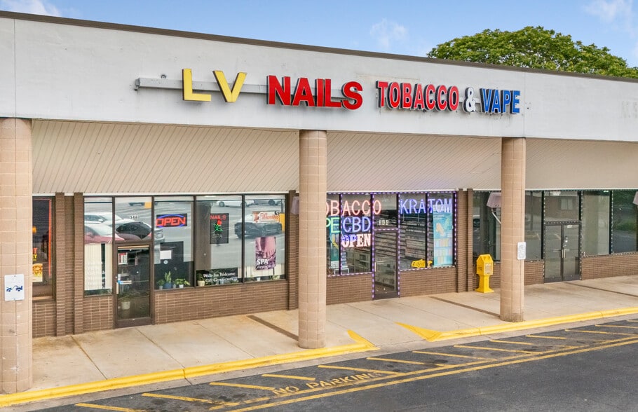 338-372 N Fayetteville St, Asheboro, NC à louer - Photo de l’immeuble – Image 3 sur 12