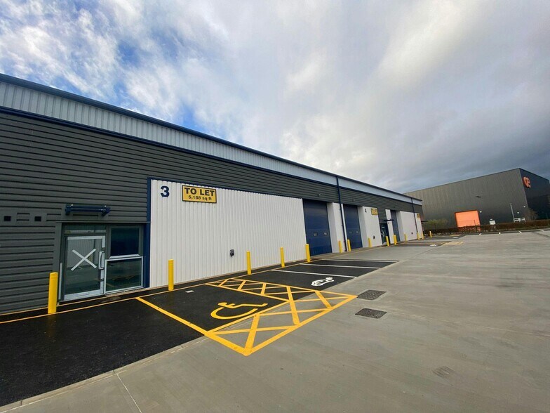 Thomas Maddison Ln, Wakefield à louer - Photo de l’immeuble – Image 2 sur 10