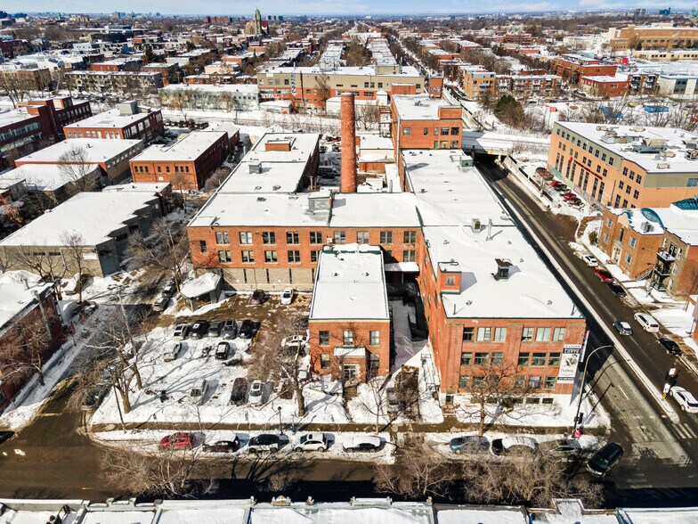 5425 Rue De Bordeaux, Montréal, QC à louer - Photo de l’immeuble – Image 3 sur 15