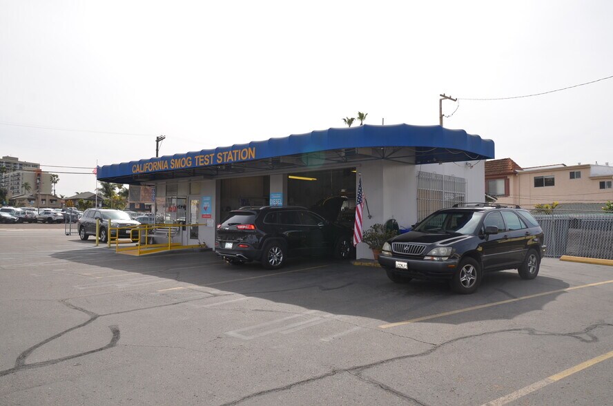 Multifamily Redevlopment - San Diego portefeuille de 2 biens à vendre sur LoopNet.fr - Photo de l’immeuble – Image 1 sur 21