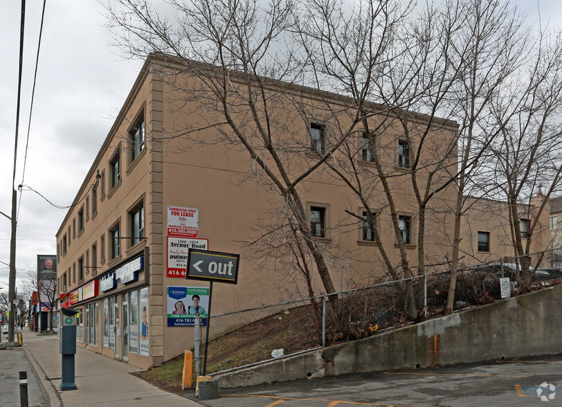 1566-1574 Avenue Rd, Toronto, ON à louer - Photo de l’immeuble – Image 3 sur 8