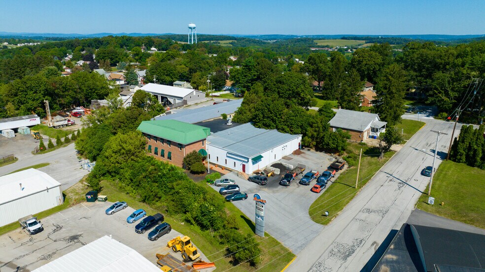 280 N Park St, Dallastown, PA à vendre - Photo de l’immeuble – Image 1 sur 1
