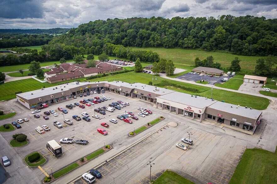 125 Settlers Center Rd, Taylorsville, KY à louer - Photo de l’immeuble – Image 2 sur 9