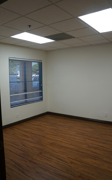 32238 Paseo Adelanto, San Juan Capistrano, CA à louer - Photo de l’immeuble – Image 3 sur 14