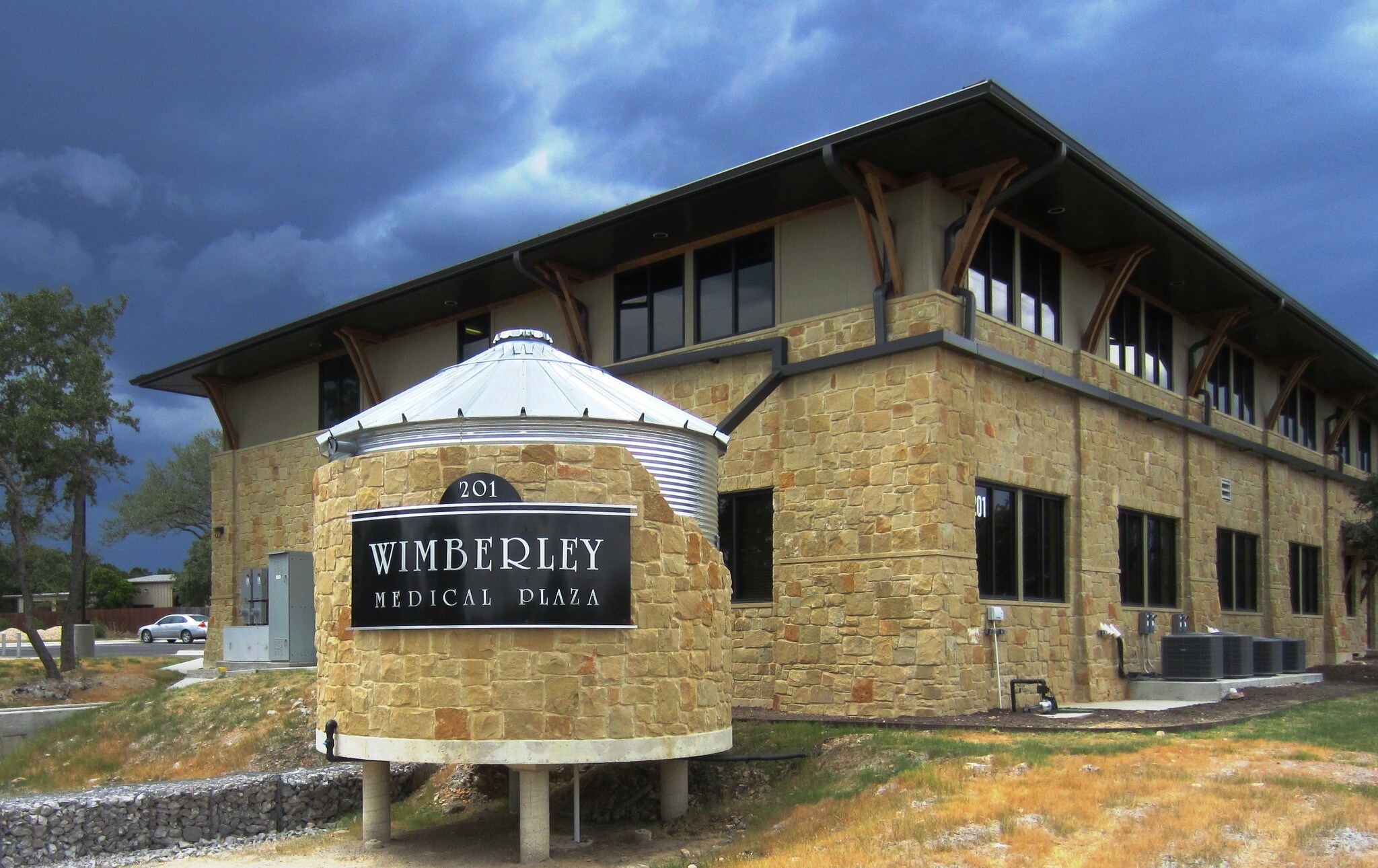 201 FM 3237, Wimberley, TX à louer Photo de l’immeuble– Image 1 sur 9