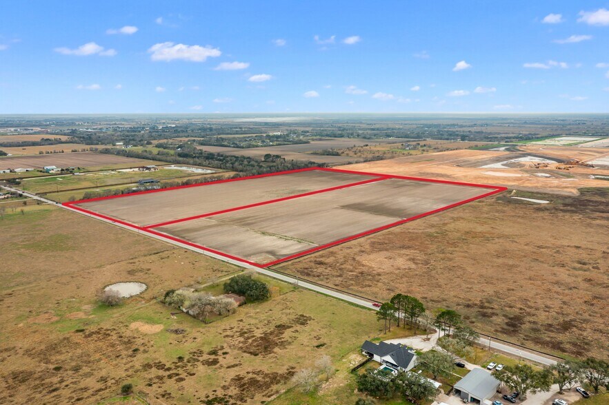 0 Padon, Needville, TX à vendre - Aérien – Image 1 sur 3