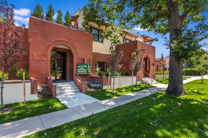 2400 Broadway St, Boulder, CO à louer - Photo principale – Image 2 sur 7