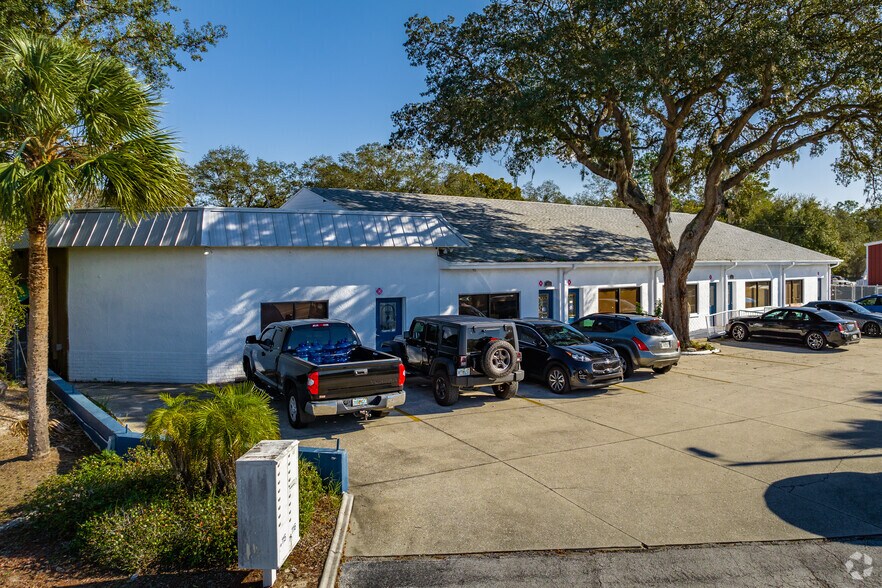 1844 N Pinellas Ave, Tarpon Springs, FL à vendre - Photo de l’immeuble – Image 2 sur 6