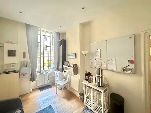 Bureau dans Paris à louer - Photo intérieure – Image 3 sur 7