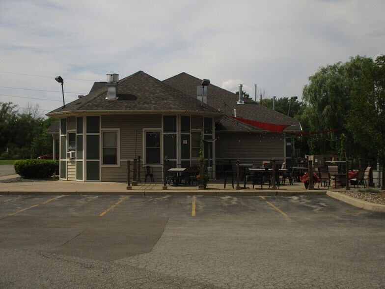 1192 Manitou Rd, Hilton, NY à louer - Photo de l’immeuble – Image 3 sur 14