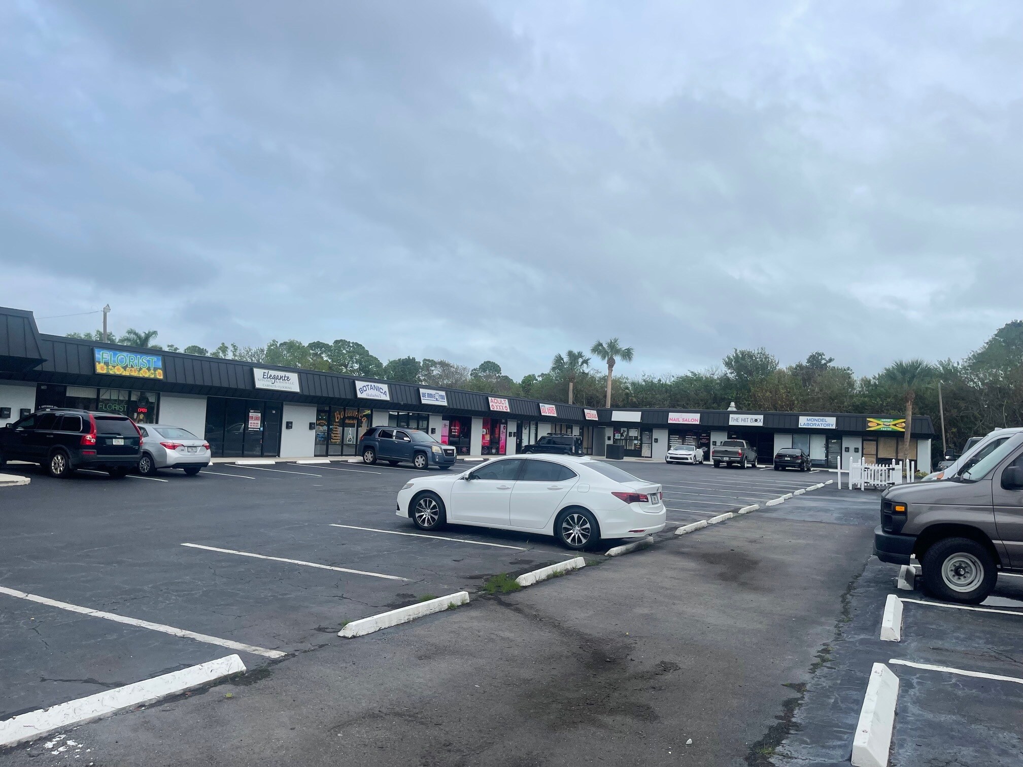 7200-7240 S US Highway 1, Port Saint Lucie, FL à louer Photo de l’immeuble– Image 1 sur 7