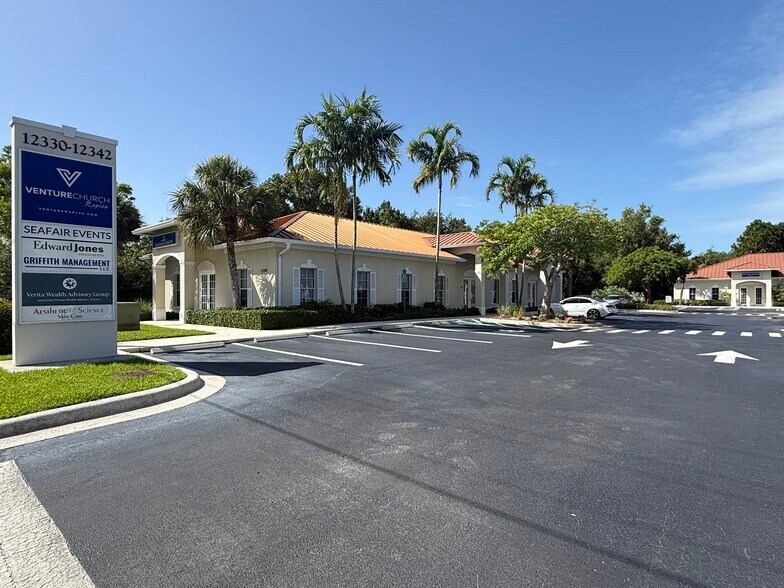 12342 Tamiami Trl, Naples, FL à louer - Photo de l’immeuble – Image 1 sur 12