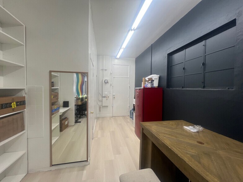 11352 Ventura Blvd, Studio City, CA à louer - Photo de l’immeuble – Image 3 sur 9