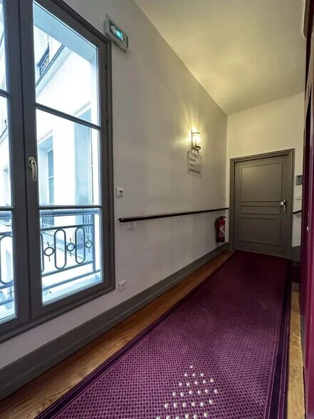 Bureau dans Paris à louer - Photo intérieure – Image 3 sur 10