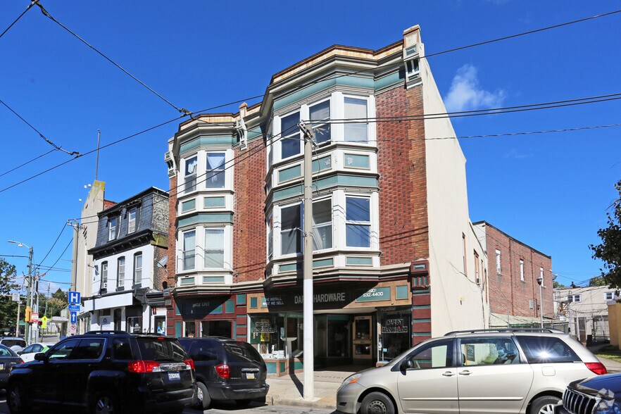 883 Main St, Darby, PA à louer - Photo de l’immeuble – Image 2 sur 2