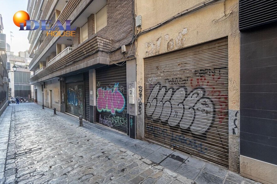 Local commercial dans Granada, Granada à vendre - Photo de l’immeuble – Image 3 sur 16
