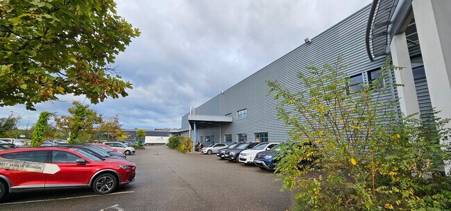 Plus de détails pour 91 Rue De La Saône, Miribel - Industriel/Logistique à louer