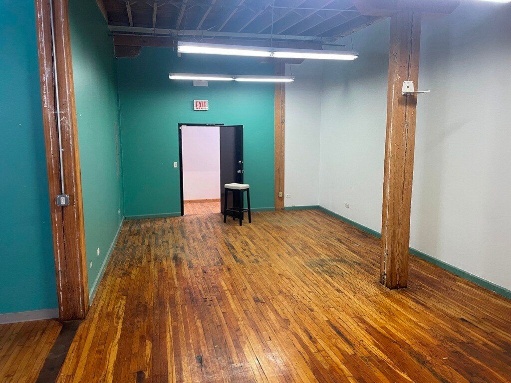 348 N Ashland Ave, Chicago, IL à louer Photo intérieure– Image 1 sur 4