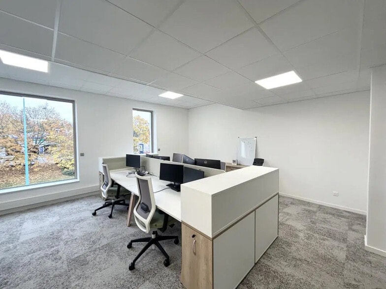 14 Chemin Des Hirondelles, Dardilly à louer - Photo intérieure – Image 3 sur 9