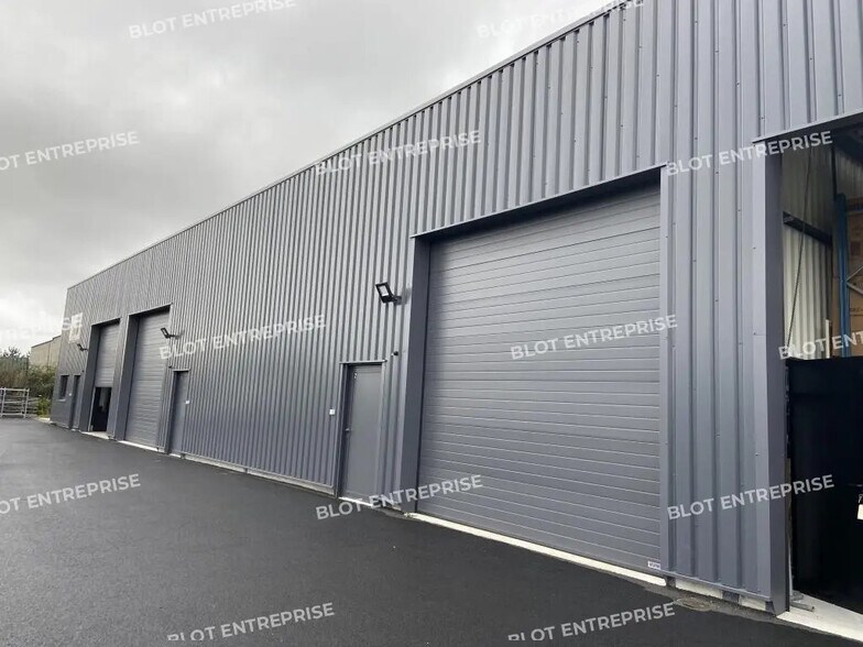 9 Rue Des Entreprises, Pleurtuit à louer - Photo de l’immeuble – Image 1 sur 5